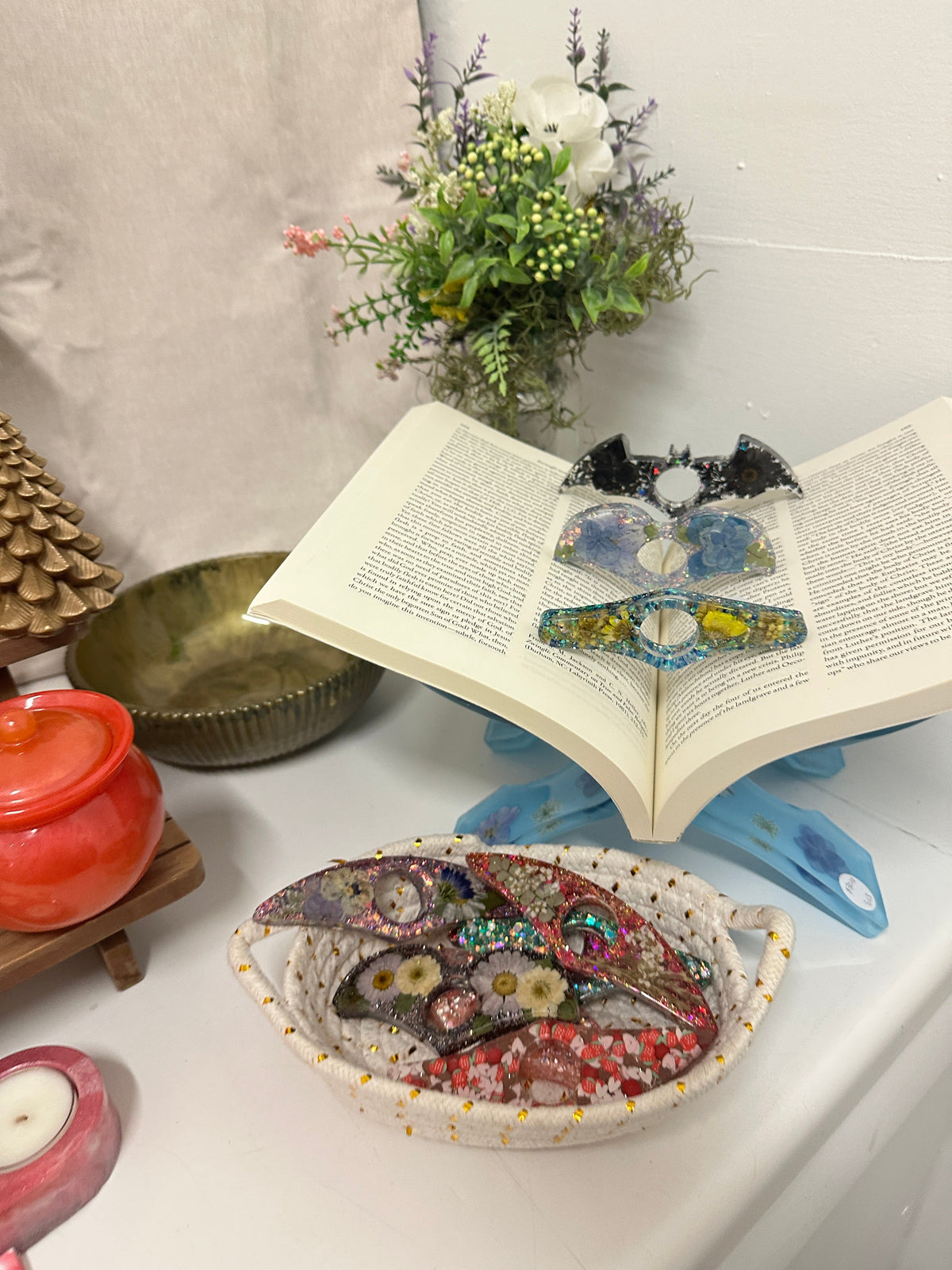 Book Stands & Bookends